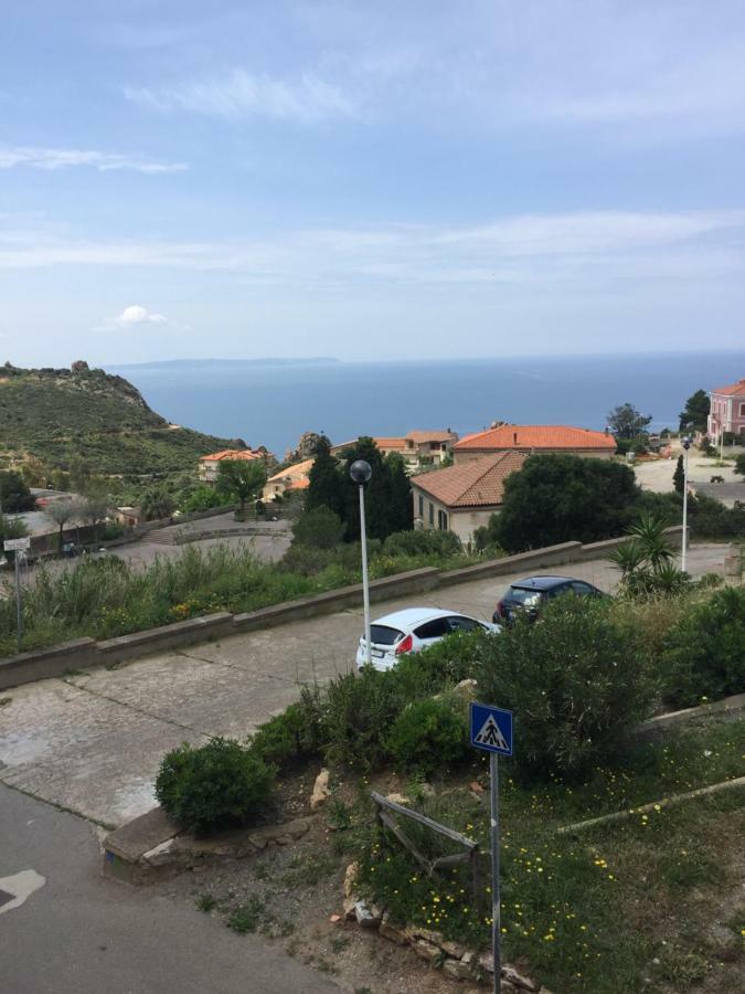 Appartamento "Magnifica Vista Sul Mare" Nebida Luaran gambar